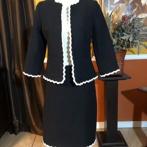 Oh so chic Talbots Size 2 Blazer & Skirt Set